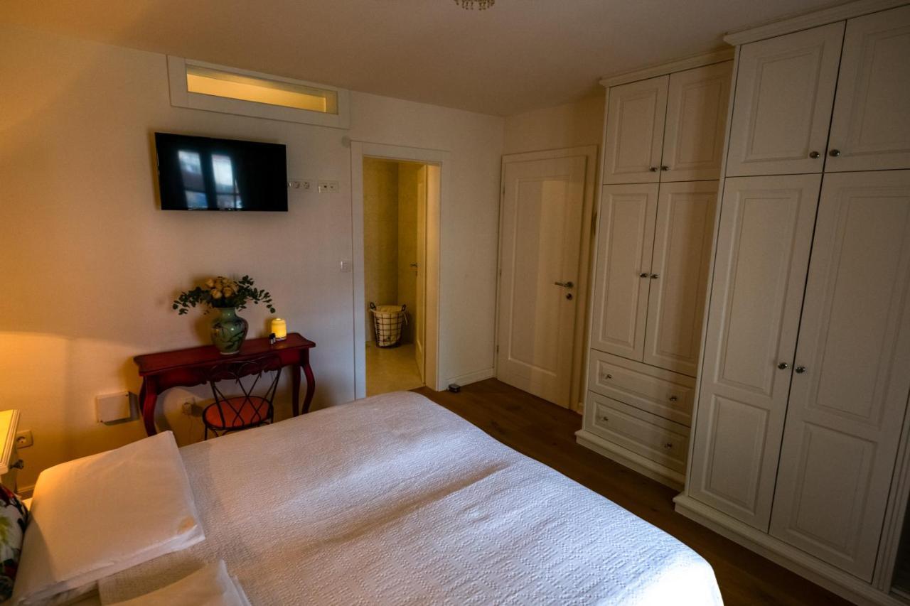 Nomad Rooms Mostar Exterior photo
